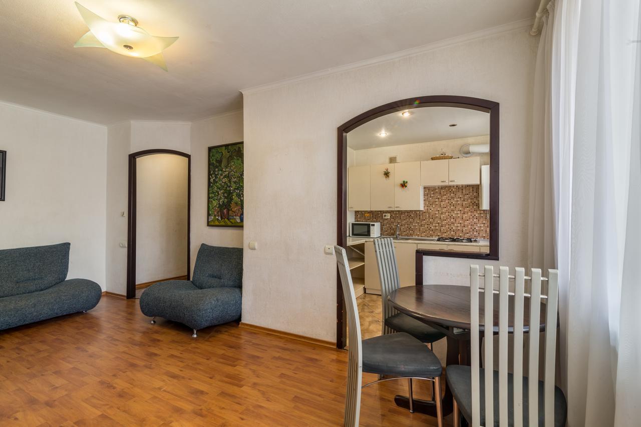 Lux 3-Bedroom Most City Area Dnipro Esterno foto