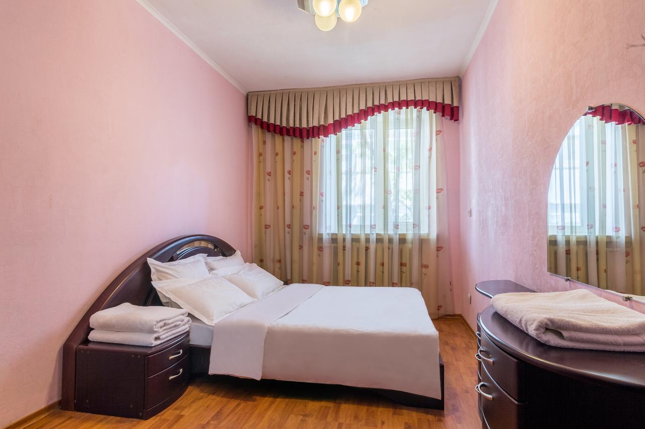 Lux 3-Bedroom Most City Area Dnipro Esterno foto